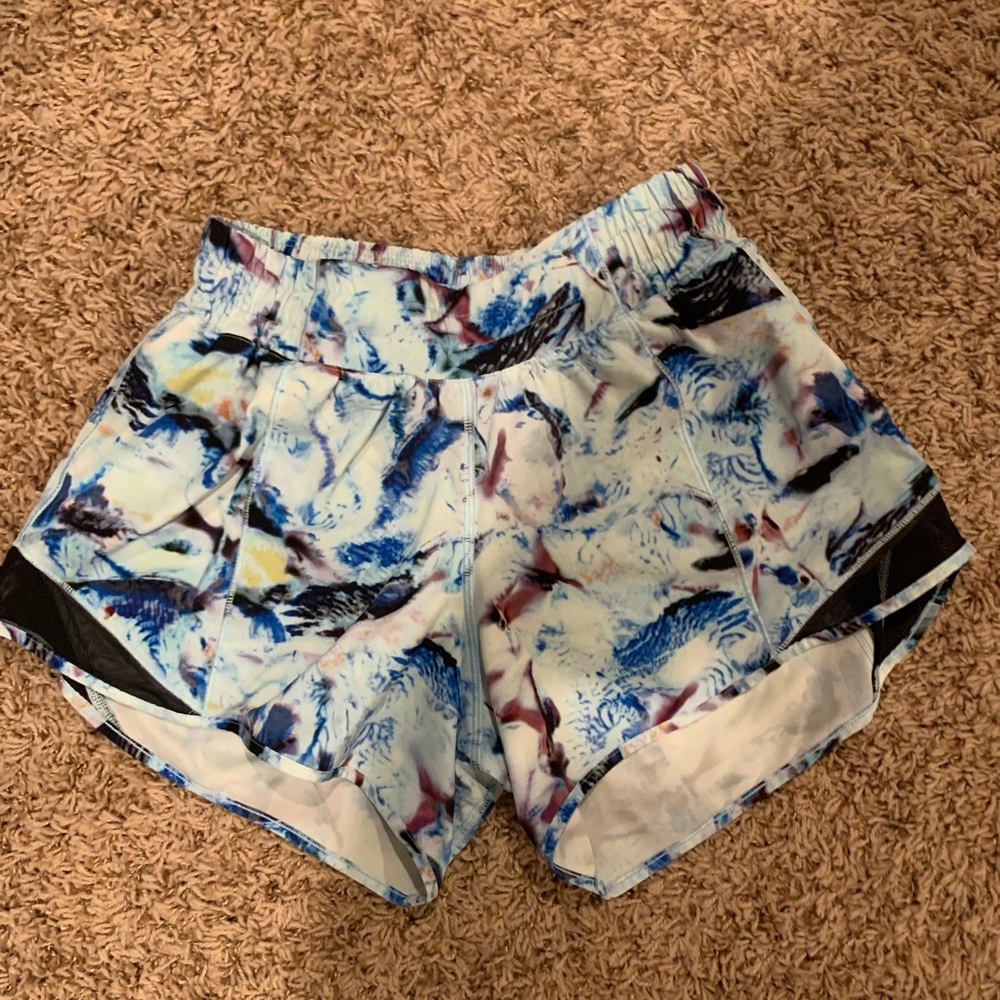 Lululemon hotty hot shorts